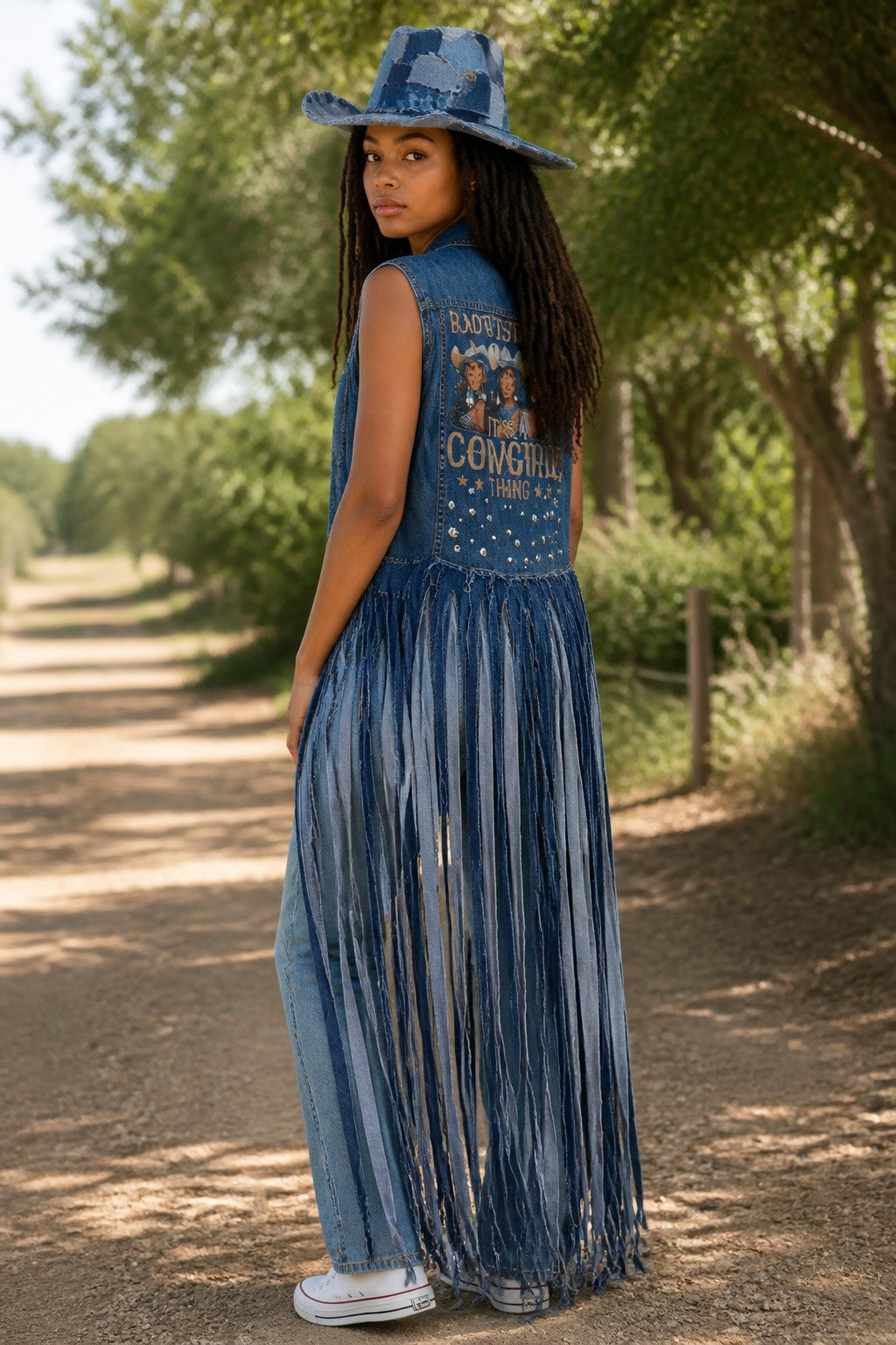 DENIM SHREDDED VEST