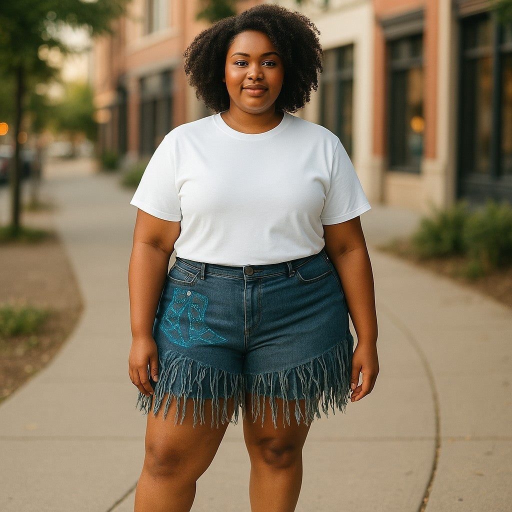 COWGIRL SHREDDED DENIM SHORTS PANTS