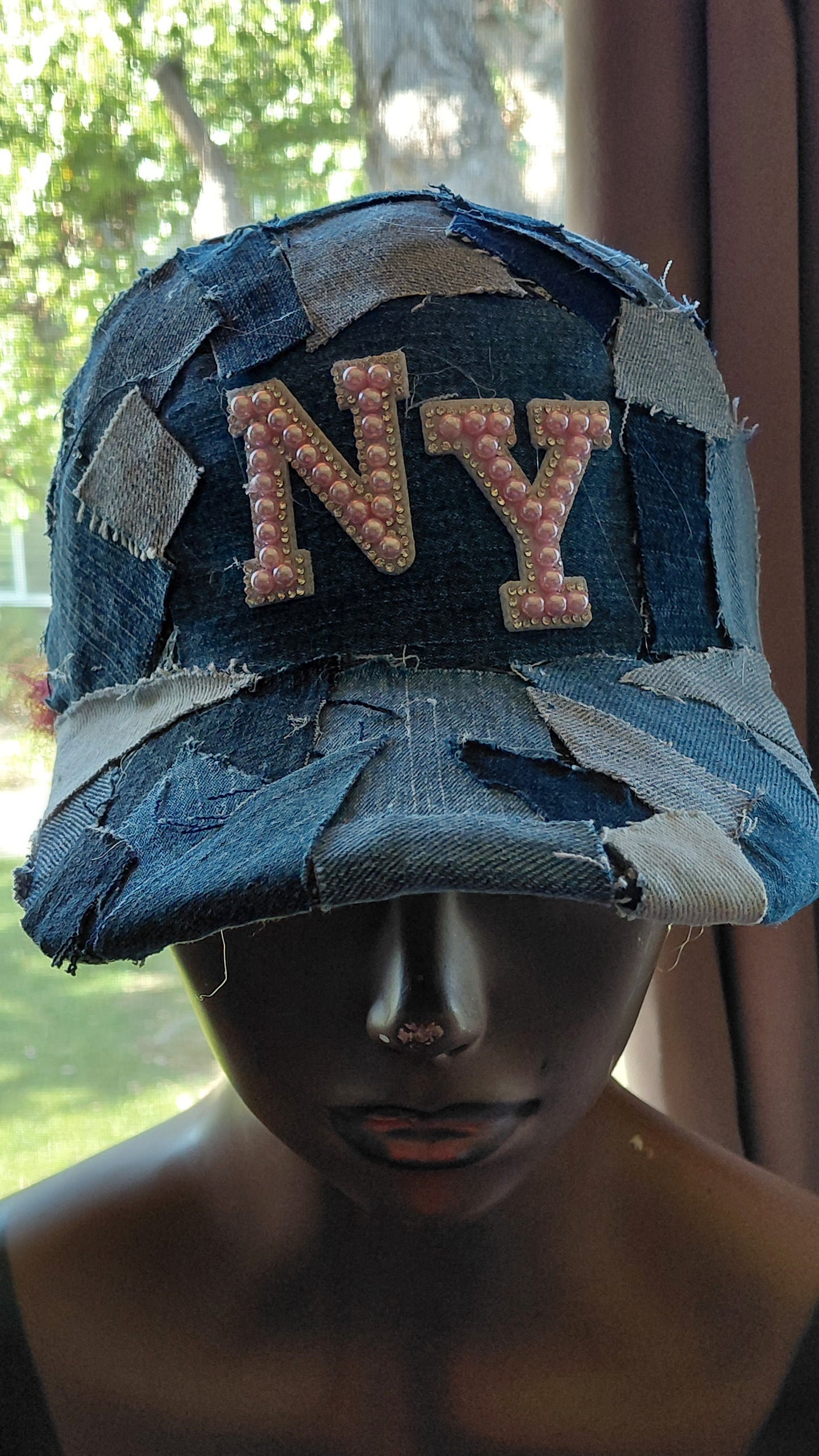 NEW YORK PINK FAUX PEARL DENIM CAP