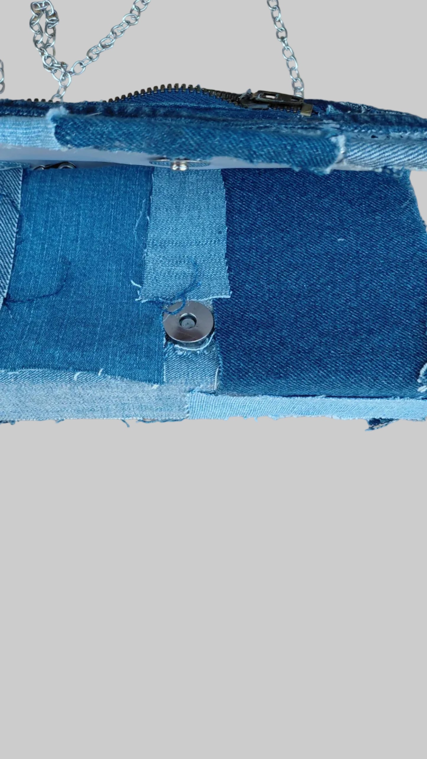 CLUTCH STYLE DENIM PURSE WITH SILVER CHAIN STRAP